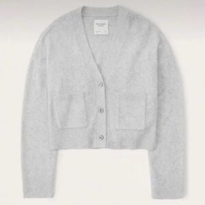 Abercrombie - Button-Up Knit Cardigan